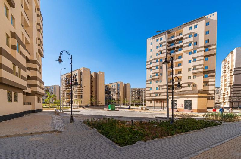 نماذج من وحدات مشروع "valley towers"