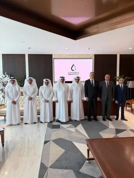 مصر تبحث مع قطر توقيع عقود طويلة الأجل لتوريد الغاز الطبيعي