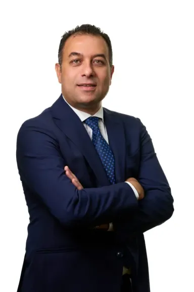 تامر سيف الدين