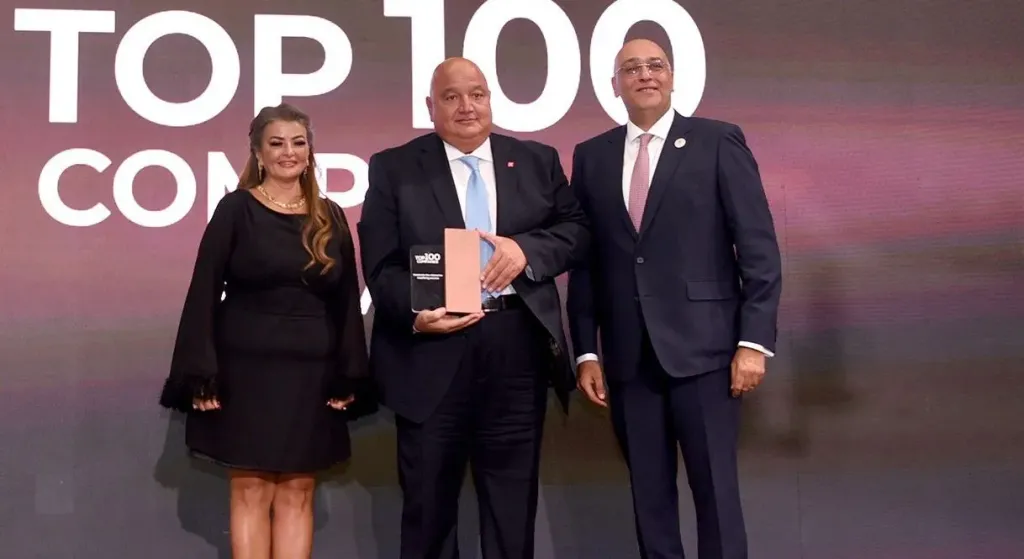 تكريم بنك saib ضمن أفضل 100 شركة مقيدة بالبورصة المصرية بـ «قمة مصر للأفضل»