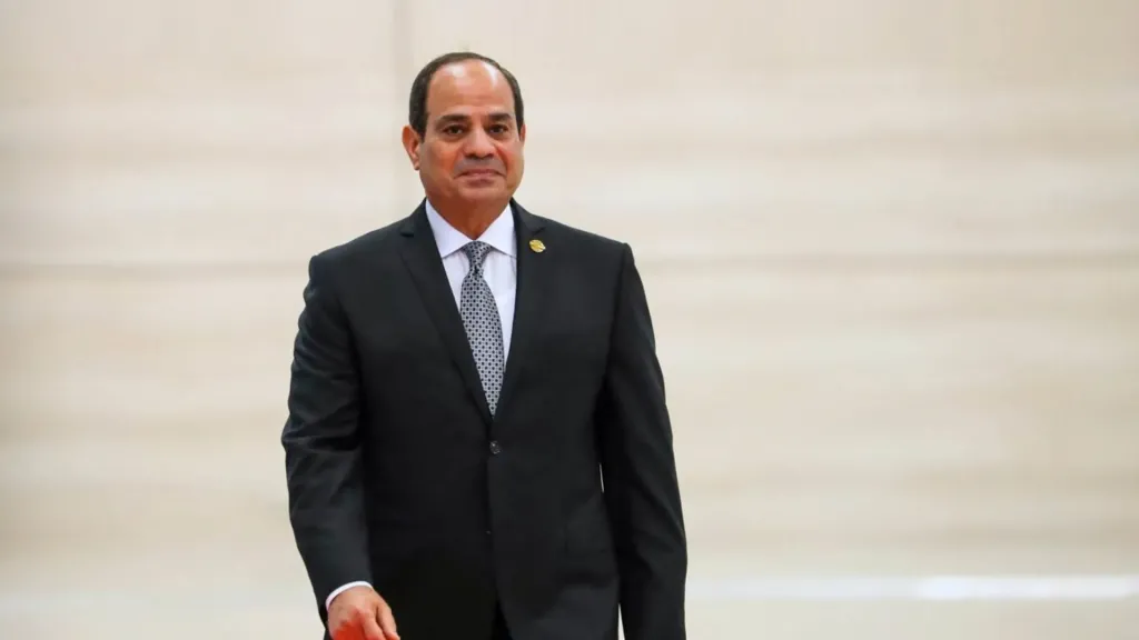 الرئيس السيسى يوجه الحكومة بزيادة التعويضات في حادث طريق أشمون
