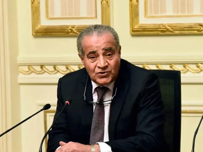 رئيس الوزراء ينعى الدكتور علي المصيلحي وزير التموين والتجارة الداخلية السابق الذي وافته المنية اليوم