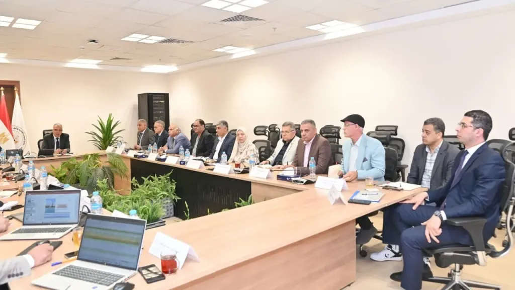 عقد اجتماع اللجنة الدائمة لتنظيم إيراد نهر النيل