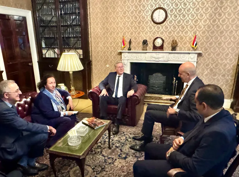 علي هامش منتدي الطاقة في لندن ..   وزير البترول والثروة المعدنية يعقد مباحثات ثنائية في مجال التعدين