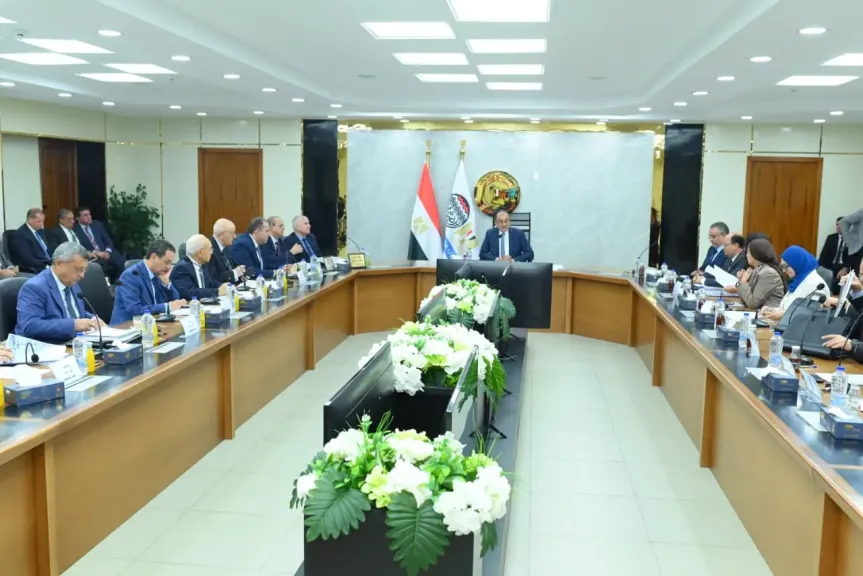 وزير قطاع الأعمال العام يترأس عمومية ”القابضة الكيماوية” لاعتماد نتائج أعمال العام المالي ”2024-2025”