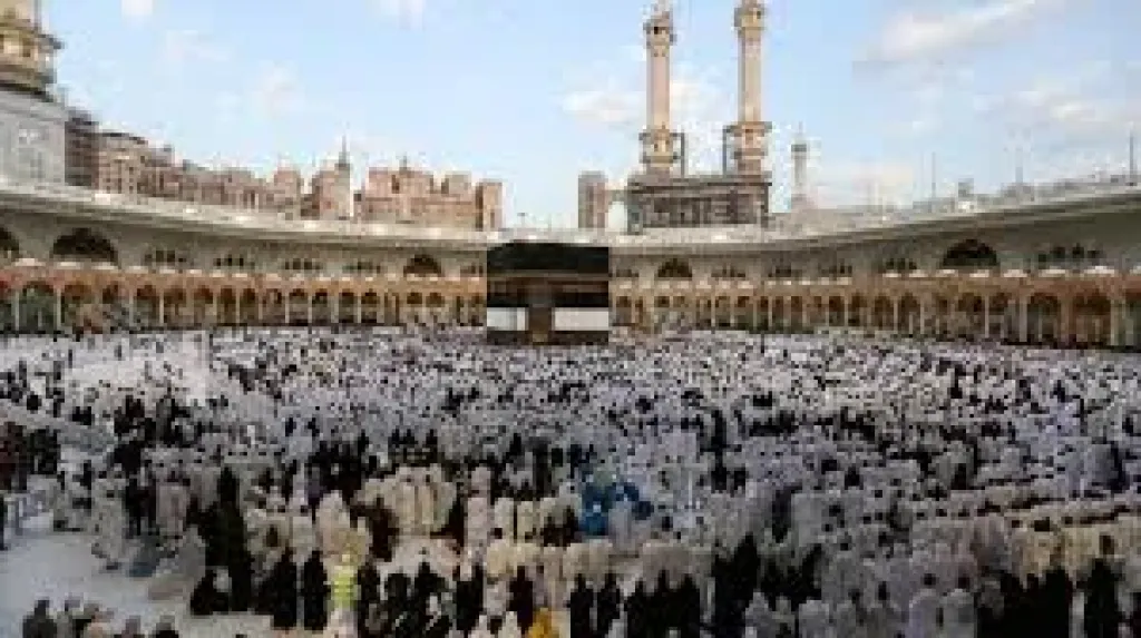 غرفة السياحة :ضوابط الحج تلزم الشركات بعمل عقد تفصيلي لكل حاج