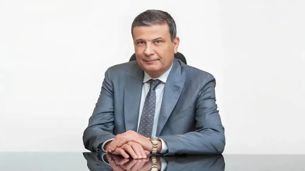 وزير الزراعة يعلن رسميا فتح السوق الفنزويلي أمام صادرات مصر من الرمان... وزير الزراعة يعلن رسميا فتح السوق الفنزويلي أمام صادرات مصر من الرمان الطازج