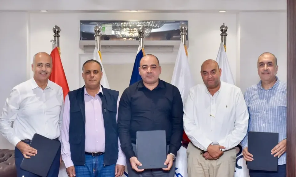 أبو غالي موتورز وإكسون موبيل مصر: شراكة استراتيجية لتعزز خدمات ما بعد... أبو غالي موتورز وإكسون موبيل مصر: شراكة استراتيجية لتعزز خدمات ما بعد البيع وحلول الطاقة ووسائل التنقل المبتكرة