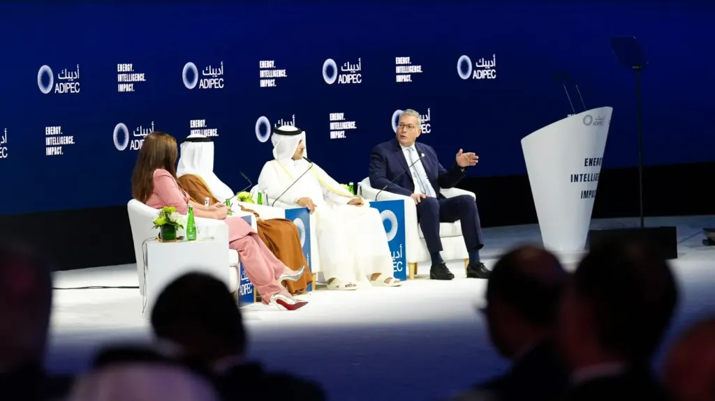 وزير البترول والثروة المعدنية يُشارك كمتحدث رئيسي في افتتاح مؤتمر ومعرض أديبك 2025 بأبوظبي