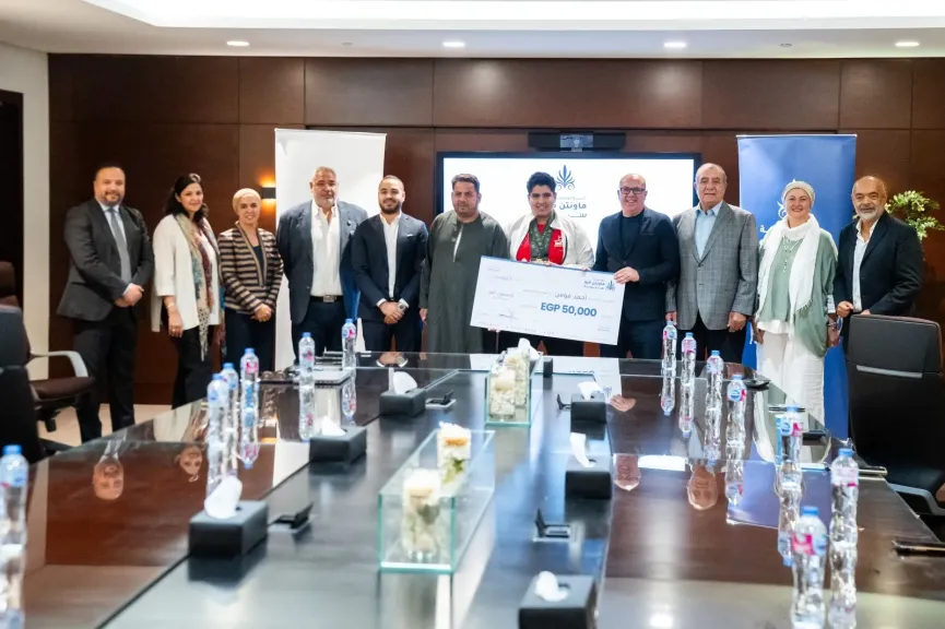 مؤسسة ماونتن ڤيو للتنمية تكرّم أحمد مؤمن بطل برنامج “اكتشاف الأبطال”