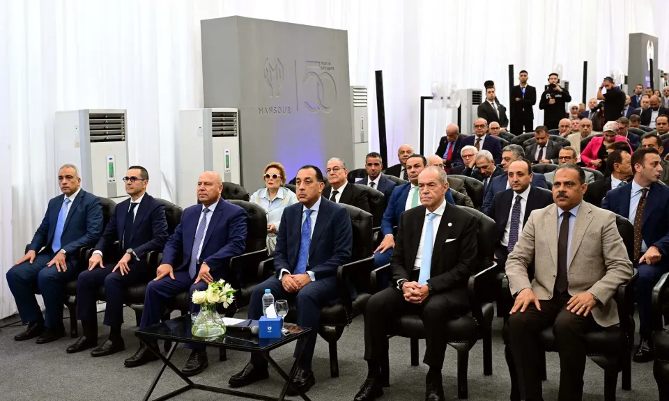 رئيس الوزراء: الحكومة المصرية بذلت جهدًا كبيرًا في ملف صناعة السيارات