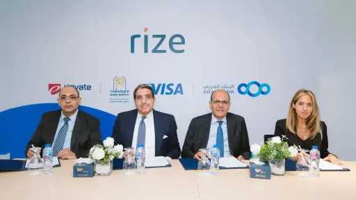 “eNovate” تطلق أول منتج مصرفي مخصص لطلبة الجامعات بالتعاون مع Visa والبنك العربي