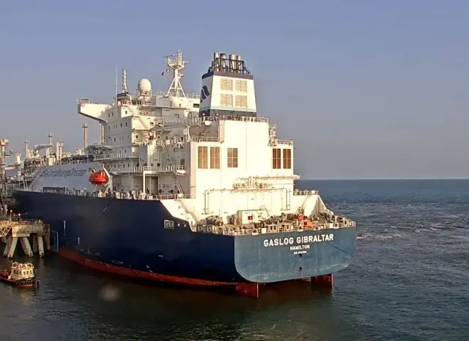 من خلال شركة شل.. تصدير شحنة من الغاز الطبيعي المسال إلى اليونان