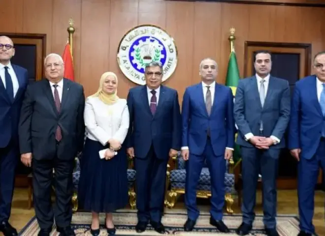 رئيس البنك الزراعي المصري يلتقي محافظ الدقهلية لتعزيز أوجه التعاون في المشروعات التنموية وتمويل صغار المزارعين