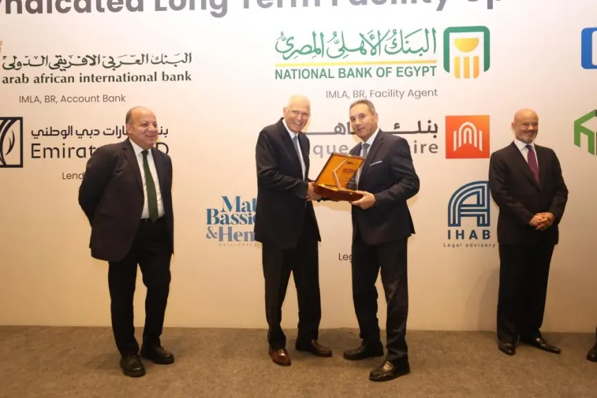 بقيادة بنكي الأهلي وCIB.. تحالف مصرفي يقرض “درايف للتمويل” 5 مليارات جنيه