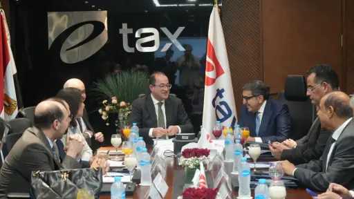 «إى.تاكس» بعد زيارة وزير المالية ورئاسته لاجتماع مجلس الإدارة: هدفنا تحقيق أعلى معدلات «الرضا الضريبي» لدى شركائنا من الممولين
