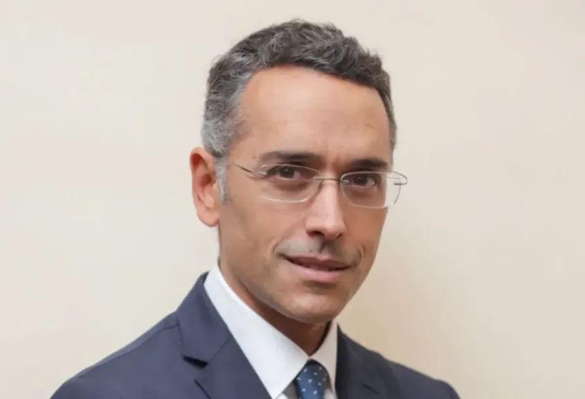 بنك مصر يعلن تعيين عمرو دمرداش رئيسًا لقطاع ائتمان الشركات والقروض المشتركة