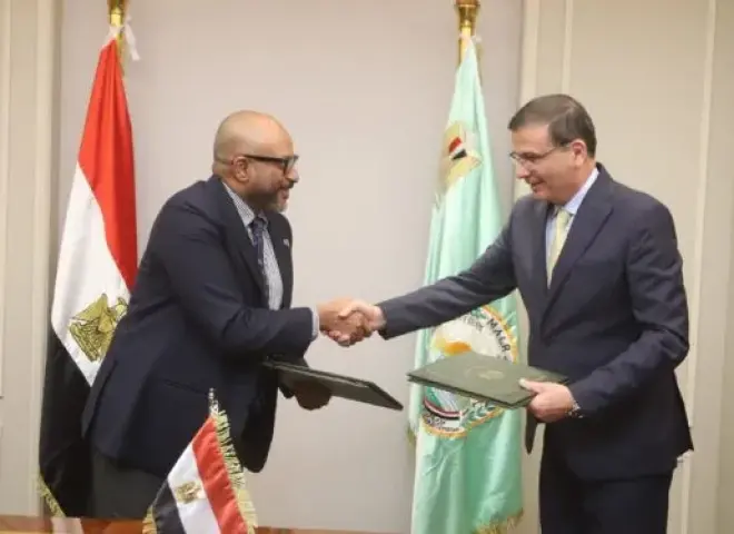 وزير الزراعة يوقع اتفاقية تجديد استضافة مصر للمركز الدولي للأسماك