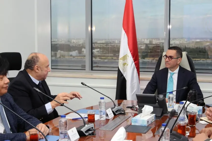 وزير الاستثمار والتجارة الخارجية يبحث شركة إل جي - مصر خططها التوسعية المتعلقة بالإنتاج والتصدير
