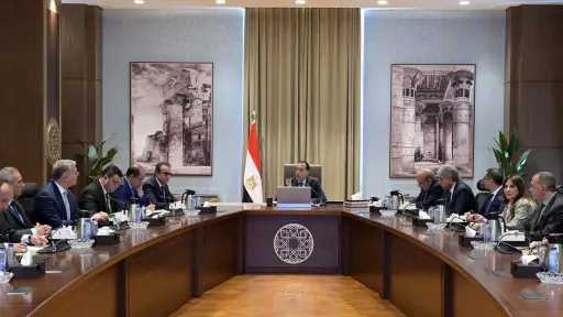 الحكومة تستعد لإطلاق ”حزمة” من التيسيرات والسياسات لزيادة الاستثمارات في عدد من القطاعات المستهدفة