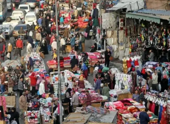 من اللحوم إلى الخضراوات.. تراجع بأسعار السلع الغذائية في مصر