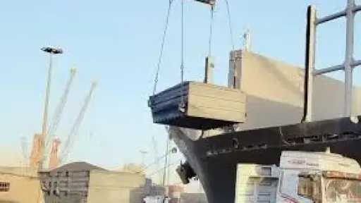 ”قطاع الأعمال”: تصدير أول شحنة من إنتاج شركة الأنود الكربونية منذ إعادة تشغيلها