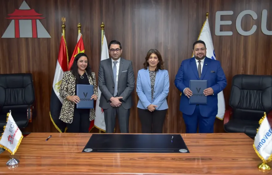 ”شركة ”إنوفيرا Innovera”  توقع اتفاقية تعاون مع ” الجامعة المصرية الصينية”  لإنشاء مركز للتعليم المستمر وحاضنات أعمال تكنولوجية”
