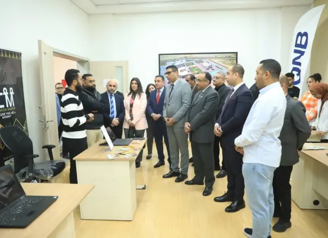 بنك QNB مصر و«صناع الخير» يوزعان منحاً دراسية على طلاب جامعة طيبة التكنولوجية بالأقصر