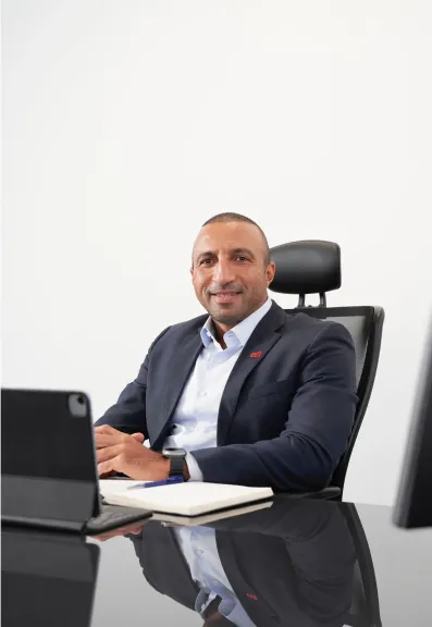 ”إي آند مصر تطلق أول حملة لإعادة تدوير الزجاجات البلاستيكية من خلال آلات البيع العكسي الذكية بالتعاون مع ”دورها”