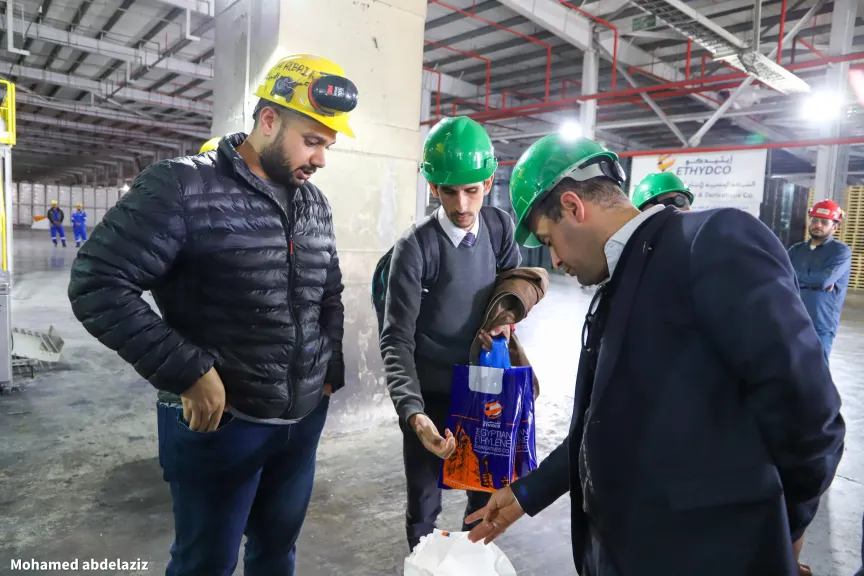 ايثيدكو تطور منتجا جديدا لتلبية احتياجات صناعة عبوات زيوت السيارات والمحركات