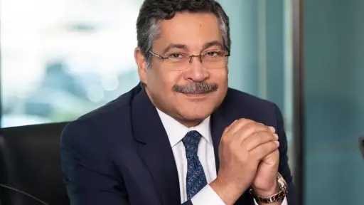 بقيادة «حسن غانم».. بنك التعمير والإسكان يحصد جائزتين عالميتين من مؤسسة Global Banking amp; Finance Review