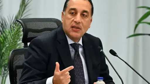 رئيس الوزراء يبدأ جولة ميدانية بعدد من المشروعات التنموية والخدمية بمحافظة الأقصر