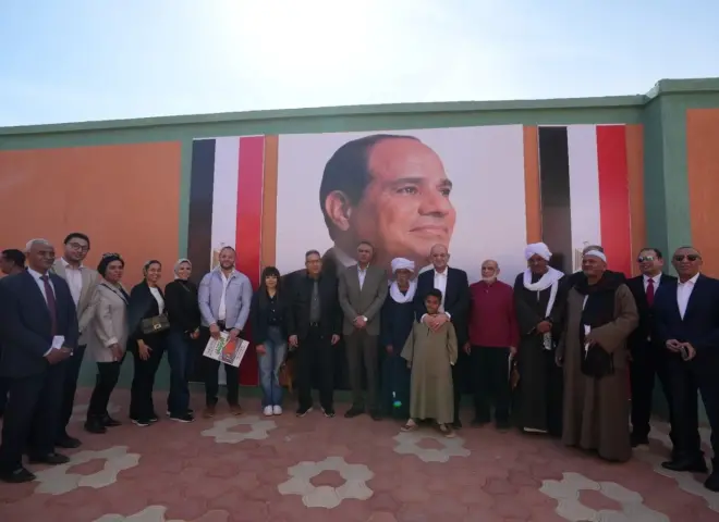 البنك الأهلي المصري يسلم عددا من البيوت والمشروعات الصغيرة للمستفيدين بمحافظة أسوان