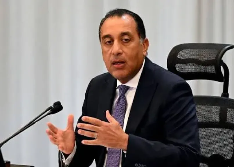 الخميس 29 يناير الجاري إجازة رسمية بمناسبة عيد ثورة 25 يناير وعيد الشرطة