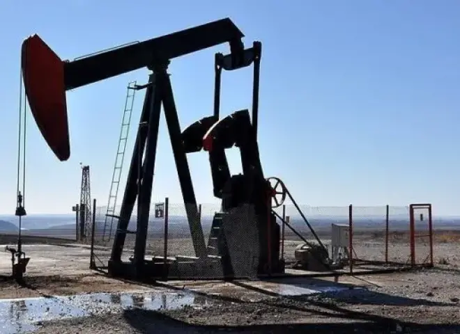 واشنطن تتحرك لرفع إنتاج النفط الفنزويلي سريعاً