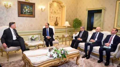 وزير الخارجية يستقبل نائب وزير الخارجية الأمريكي لبحث الشراكة الاستراتيجية بين البلدين ومستجدات القضايا الإقليمية