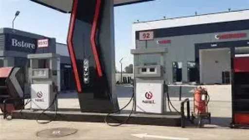 مصر تسعى لاستيراد 930 ألف طن من المنتجات البترولية في فبراير