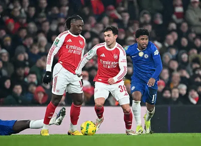 أرسنال يفوز على تشيلسي ويتأهل إلى نهائي كأس الرابطة