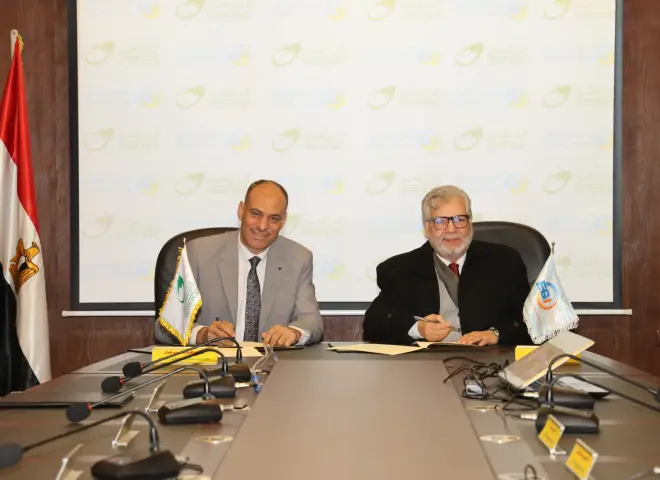 الهيئة القومية للبريد” و”معاهد الجزيرة العليا بالمقطم” توقّعان بروتوكول تعاون لتقديم الخدمات البريدية والمالية داخل الحرم الأكاديمي