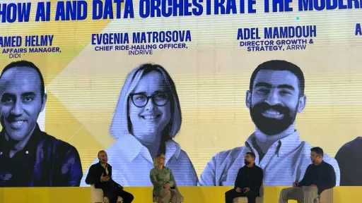 إندرايف تستعرض رؤيتها لمستقبل خدمات النقل الذكي خلال قمة RiseUp