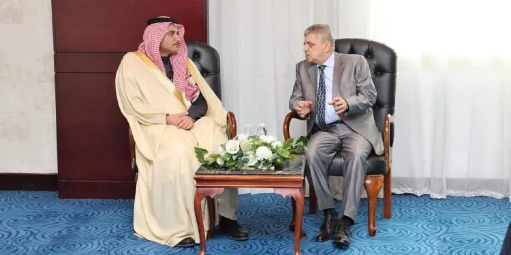 قناة السويس والموانئ السعودية تبحثان شراكة جديدة في بناء المعديات والتكريك