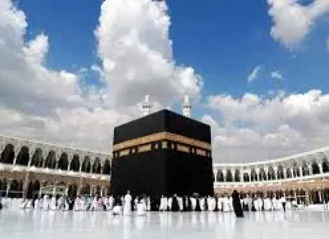 غرفة شركات السياحة تشكل خلية  لمتابعة رحلات العمرة بعد التطورات الإقليمية