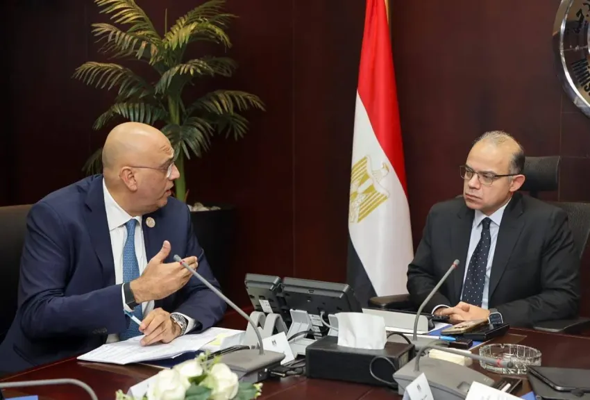 وزير الاستثمار والتجارة الخارجية يلتقي الرئيس التنفيذي لجهاز تنمية المشروعات لبحث تعزيز دعم ريادة الأعمال