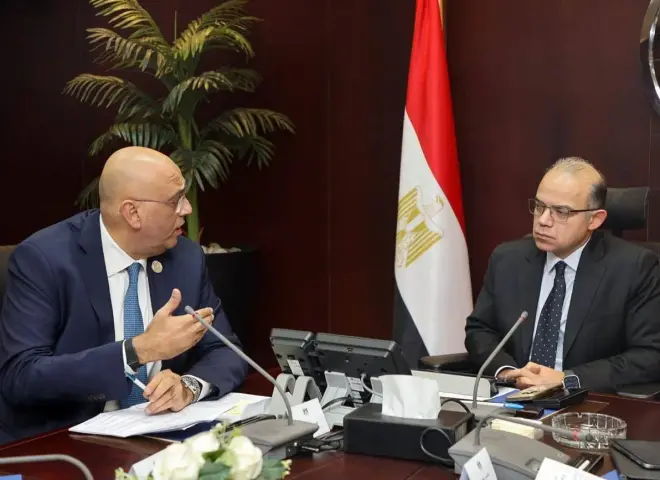 وزير الاستثمار والتجارة الخارجية يلتقي الرئيس التنفيذي لجهاز تنمية المشروعات لبحث تعزيز دعم ريادة الأعمال