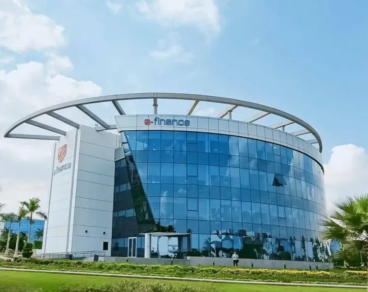 %34 نموًا في أرباح 2025.. إي فاينانس للاستثمارات المالية والرقمية تسجل 2.45 مليار جنيه بدعم ارتفاع الإيرادات إلى 6.77 مليار