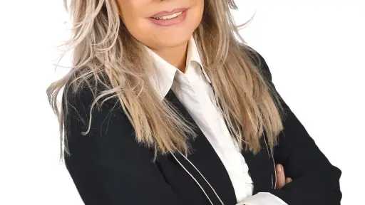 تكريم عضو بالروتاري المصري بجائزة  (سيلفيا ويتلوك) تقديراً لدورها في تمكين المرأة وتنمية المجتمع