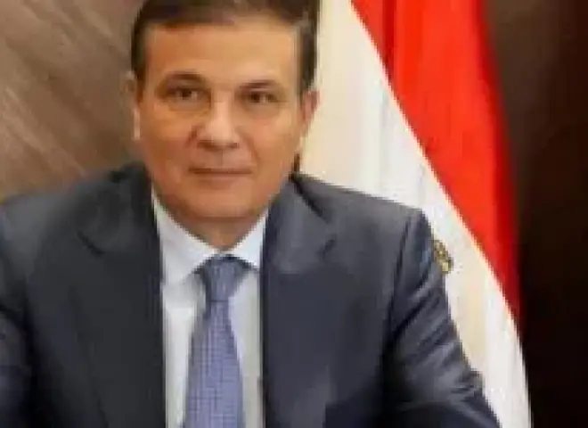 وزير الزراعة يصدر حزمة إجراءات ”مشددة” لترشيد الإنفاق واستهلاك الطاقة في جميع قطاعات الوزارة