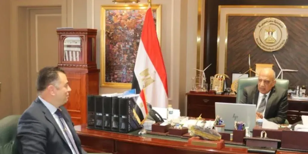 محمود عصمت: نتابع تنفيذ محطة الضبعة النووية مع الجانب الروسي وفق جدول زمني دقيق