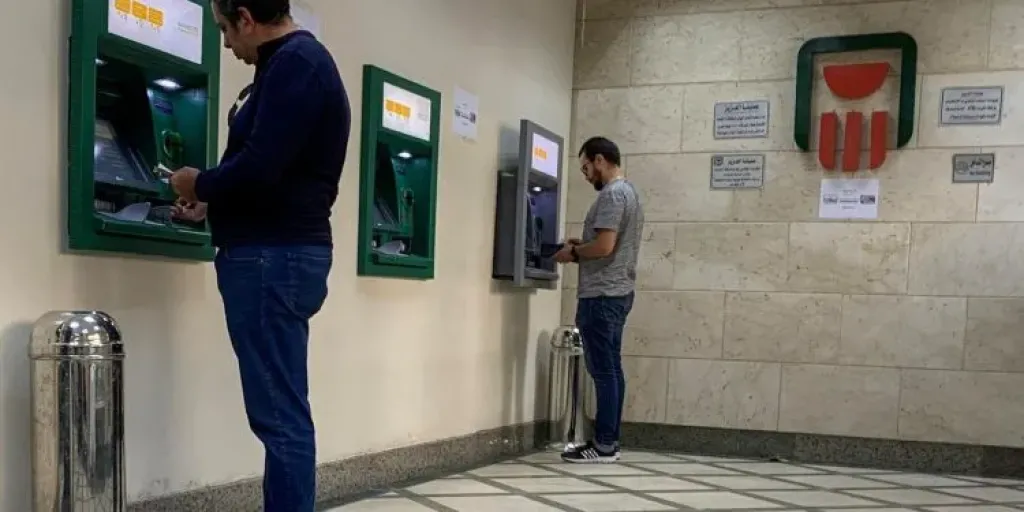 البنك الأهلي المصري: تنفيذ أكثر من 8.3 مليون عملية سحب بنحو 26.5 مليار جنيه خلال عطلة عيد الفطر المبارك