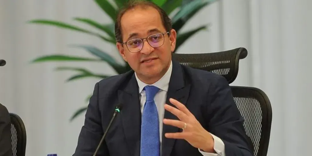 وزير المالية: طرح “سند المواطن” بالبريد مرة أخرى خلال أيام